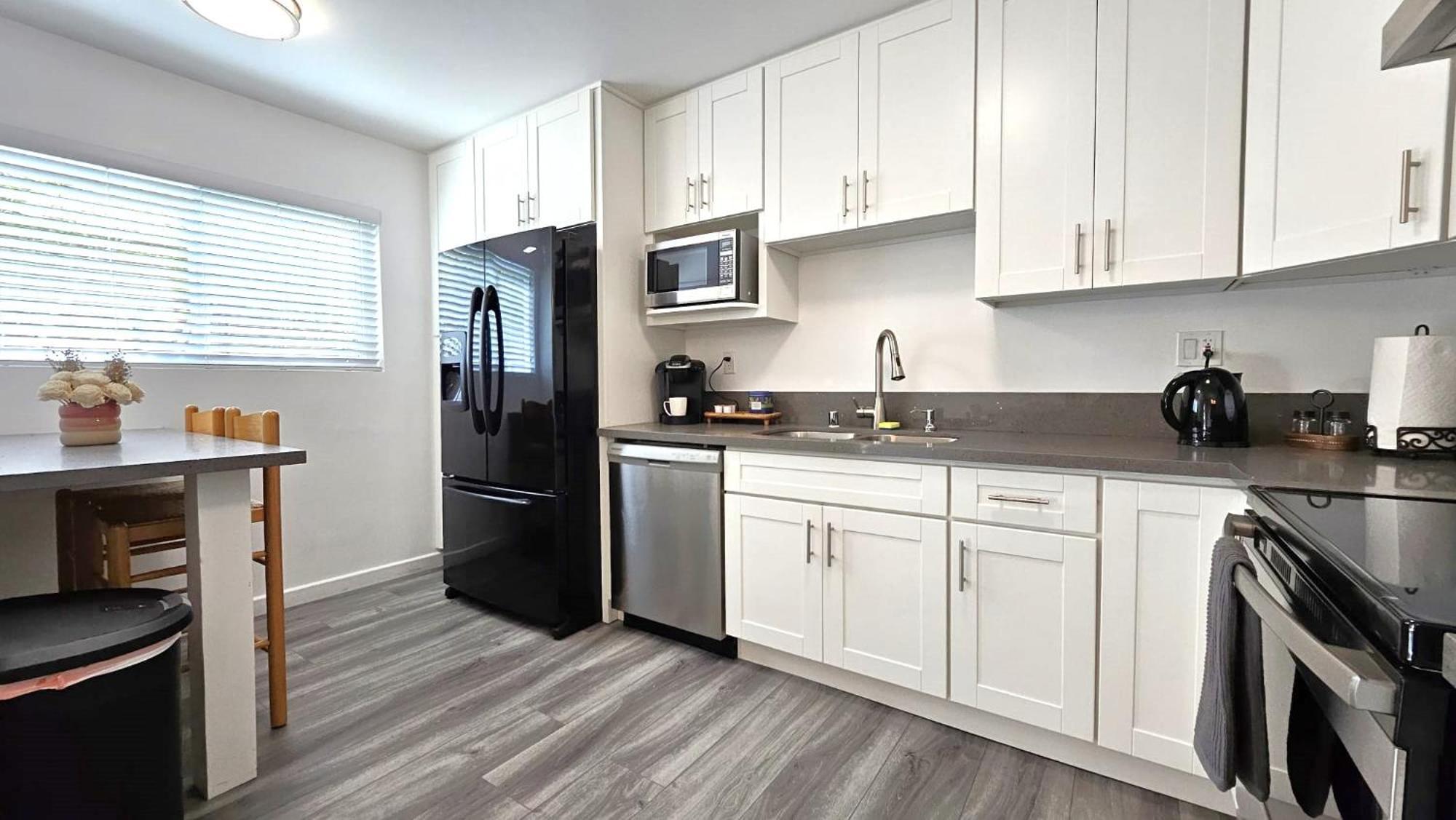 Double Suite Santa Monica - Free Parking Bagian luar foto